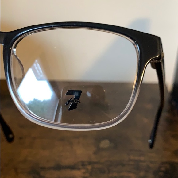 NWT 7 For all Mankind Frames - Picture 4 of 4